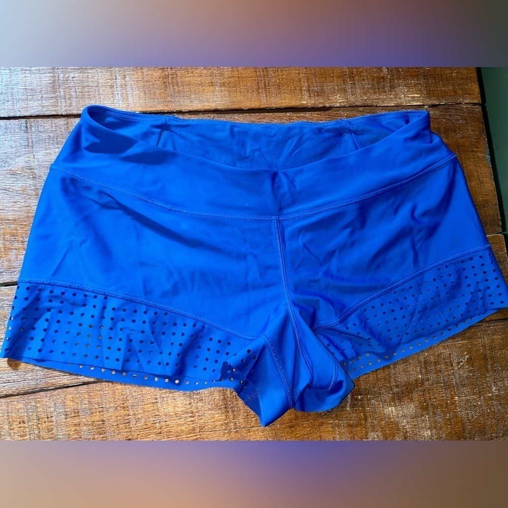 Lululemon Stride To Tide size 4 Running Short in Harbor Blue UPF 50+ - Picture 7 of 7